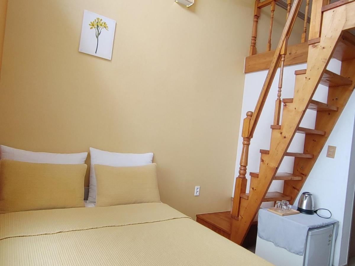 Moon Forest Guesthouse Jeju Buitenkant foto