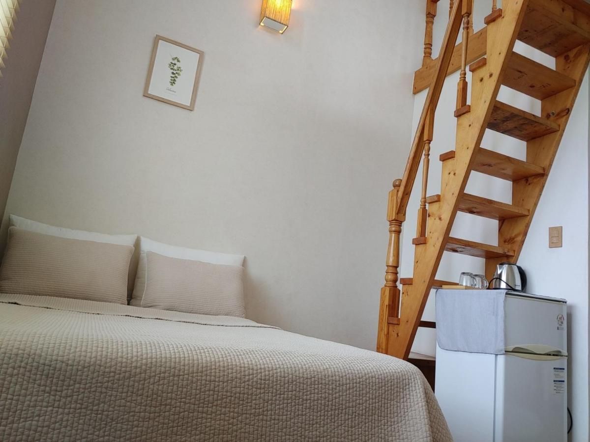 Moon Forest Guesthouse Jeju Buitenkant foto