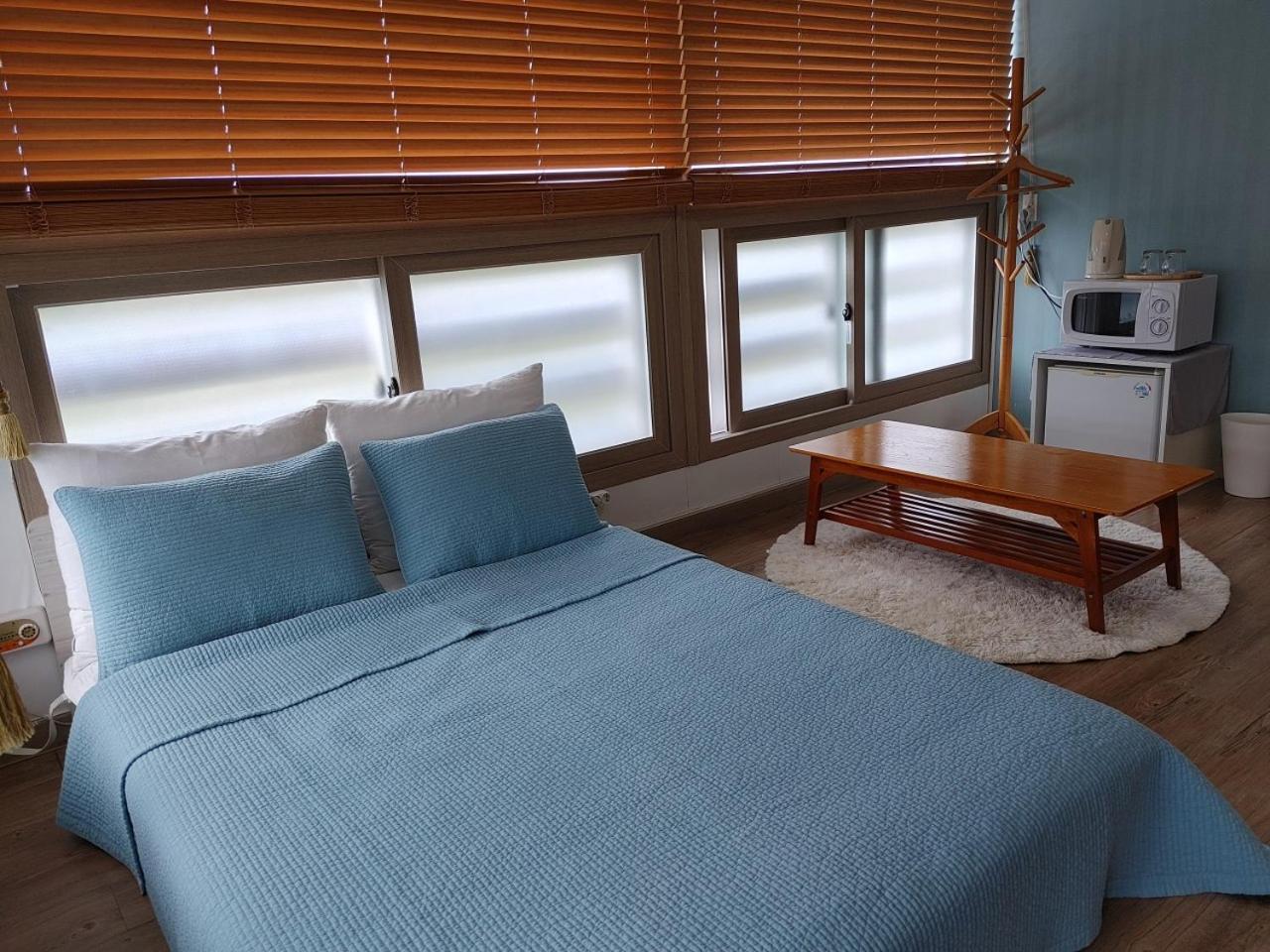 Moon Forest Guesthouse Jeju Buitenkant foto